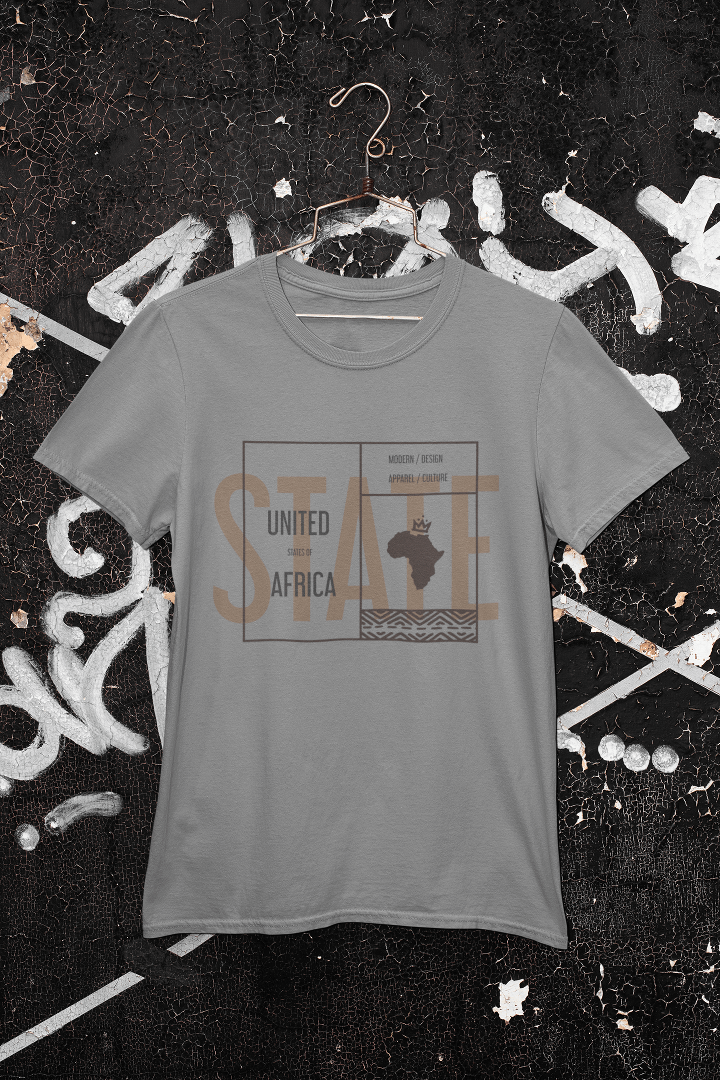African State T-shirt featuring powerful graphics celebrating unity and diversity in Africa.